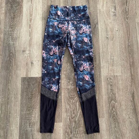 Lululemon If You're Lucky Pant Luxtreme in Moody Mirage Bark Berry Deep Navy - Picture 2 of 15